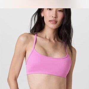 VUORI sports bra